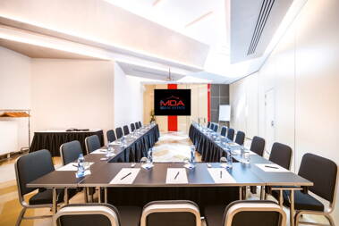 SIDNEY MEETING ROOM